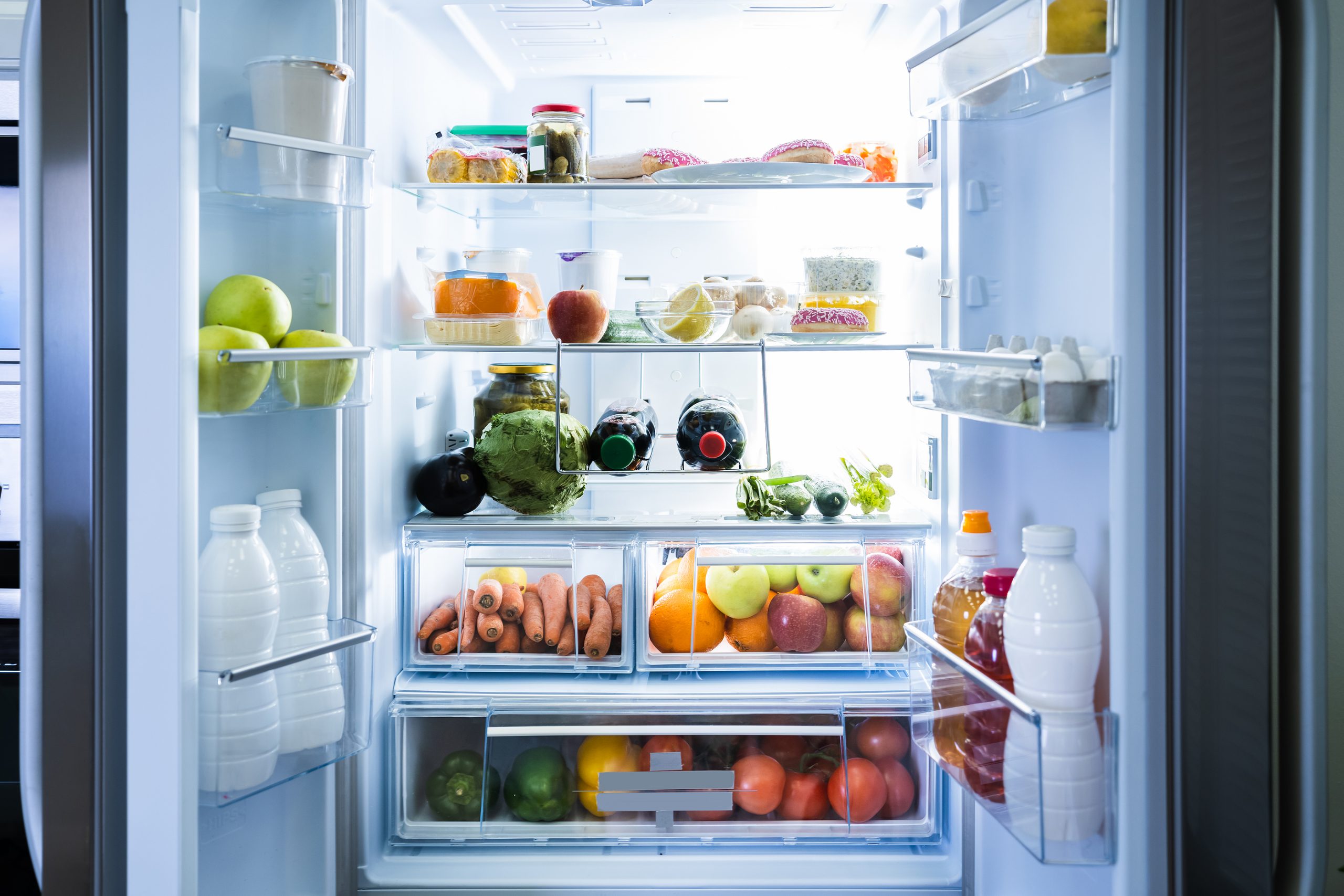 step 2 kitchen with light up refrigerator