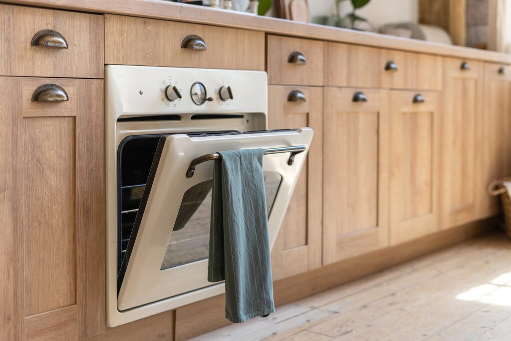 7 Signs You Need Oven Repairs
