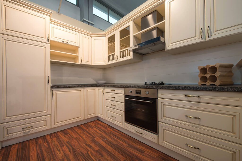 Built-In vs. Integrated Refrigeration: Which is Better?