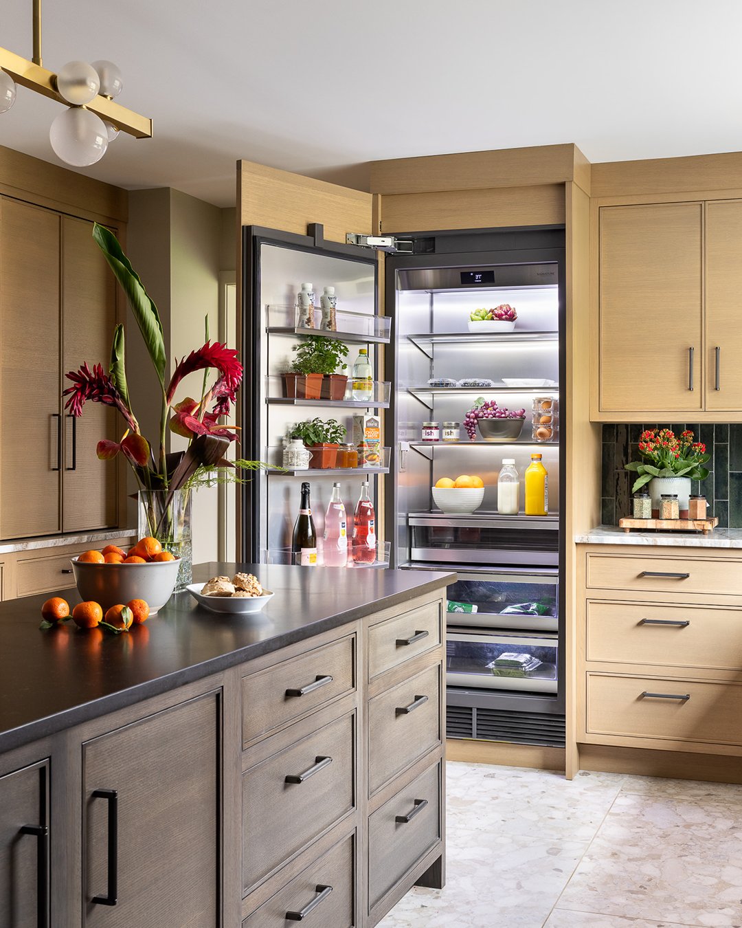 Signature refrigerator